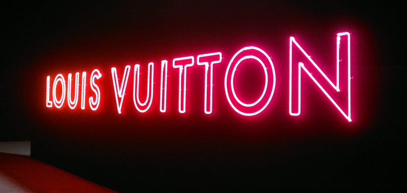 Neon sign made by Actif SIgnal